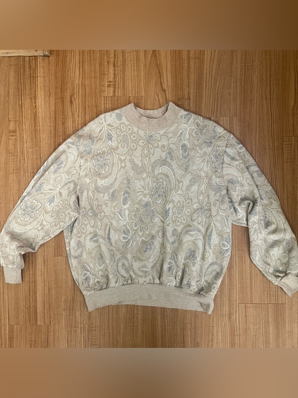 BonWorth Cream and Light Gray Knit Sweater